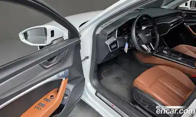 Audi A6 2021 2.0 Автомат в Москве № 163327, миниатюра 12