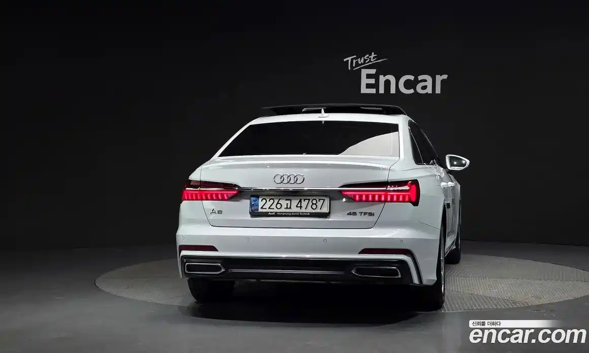 Audi A6 2021 2.0 Автомат в Москве № 163327, фото 18