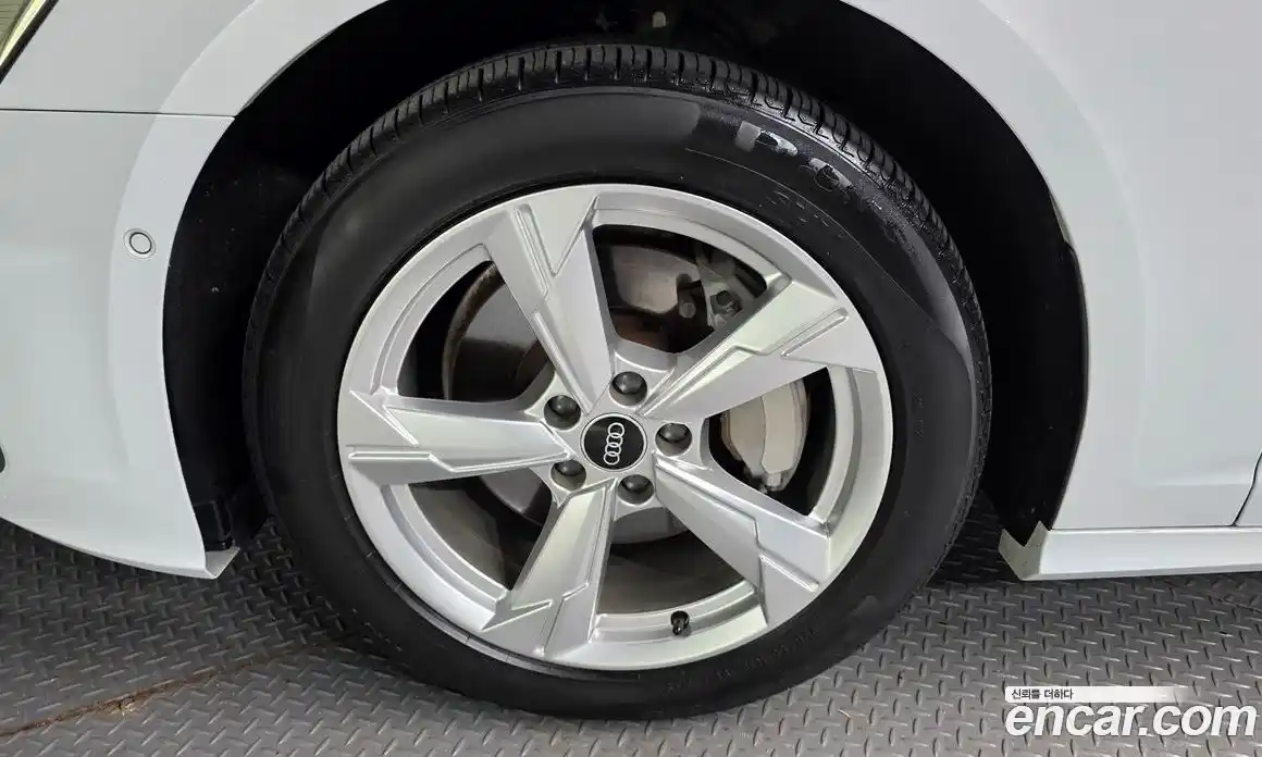 Audi A6 2021 2.0 Автомат в Москве № 163327, фото 9