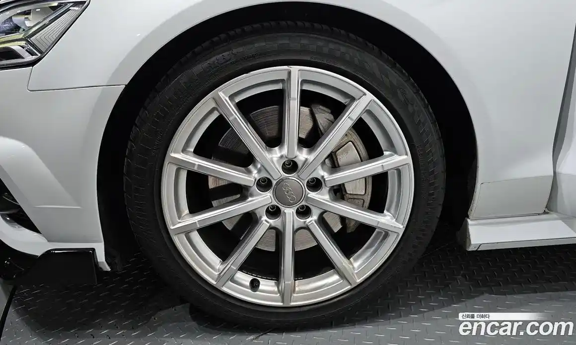 Audi A6 2016 2.0 Автомат в Москве № 163673, фото 20