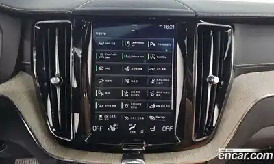 Volvo XC60 2018 2.0 Автомат в Москве № 164462, миниатюра 5