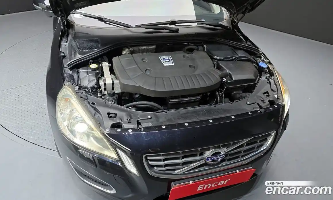 Volvo V60 2013 2.0 Автомат в Москве № 164645, фото 19