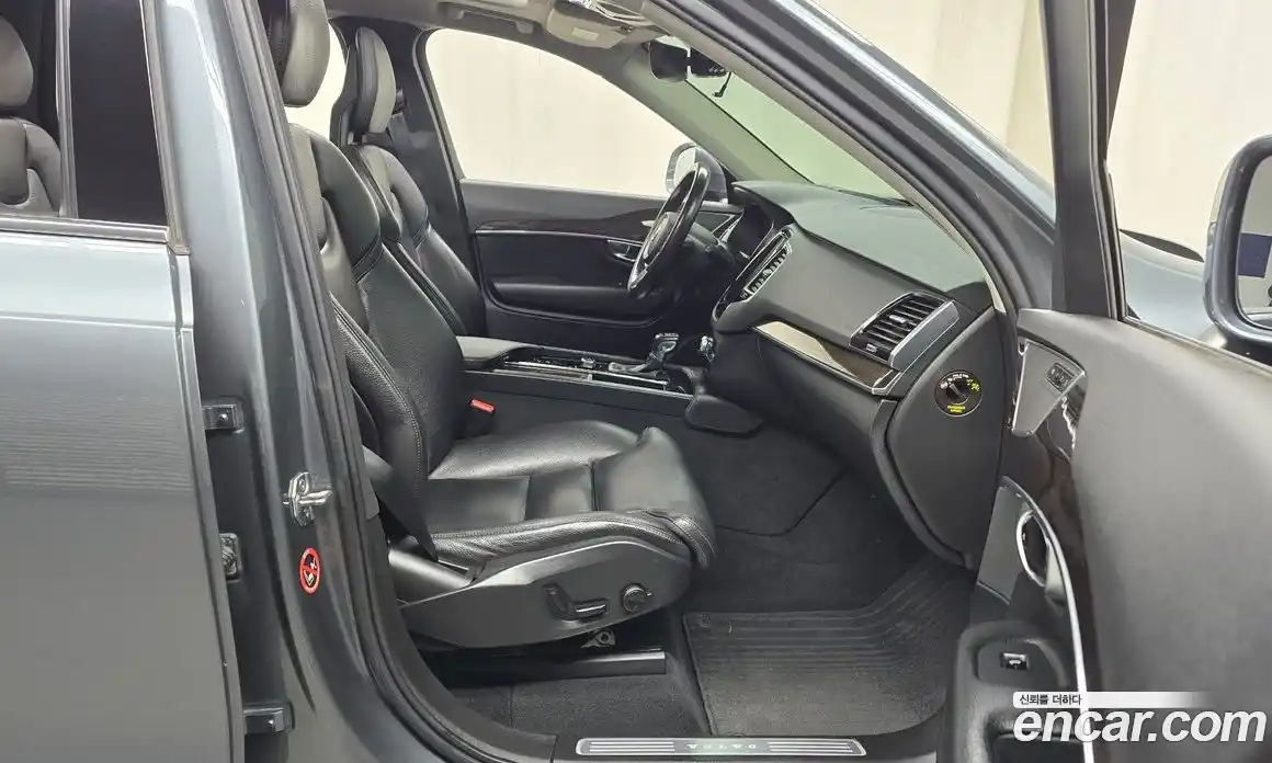 Volvo XC90 2018 2.0 Автомат в Москве № 164647, фото 14
