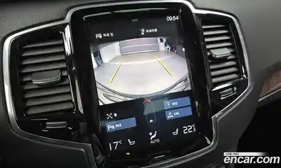 Volvo XC90 2018 2.0 Автомат в Москве № 164647, миниатюра 2