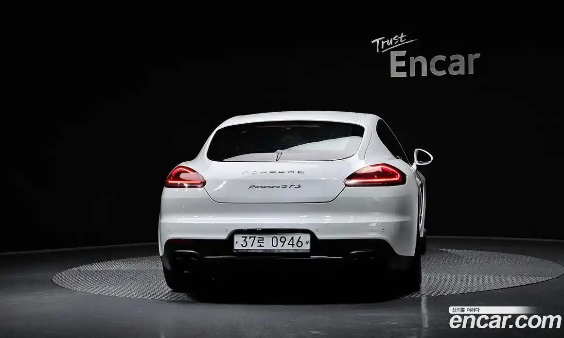 Porsche Panamera 2015 4.8 Автомат в Москве № 165666, фото 4