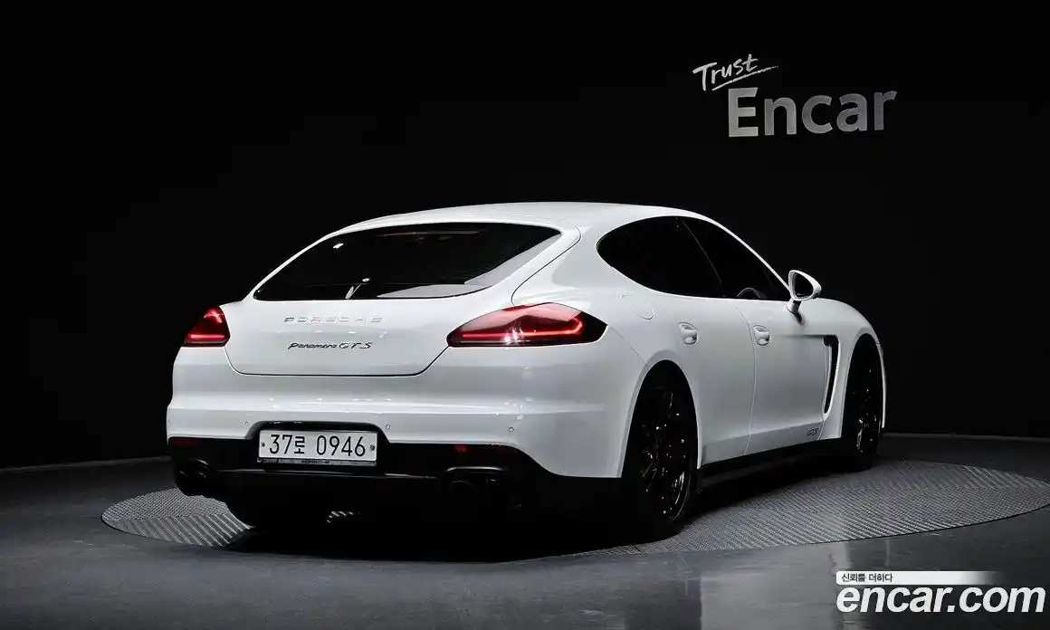 Porsche Panamera 2015 4.8 Автомат в Москве № 165666, фото 10