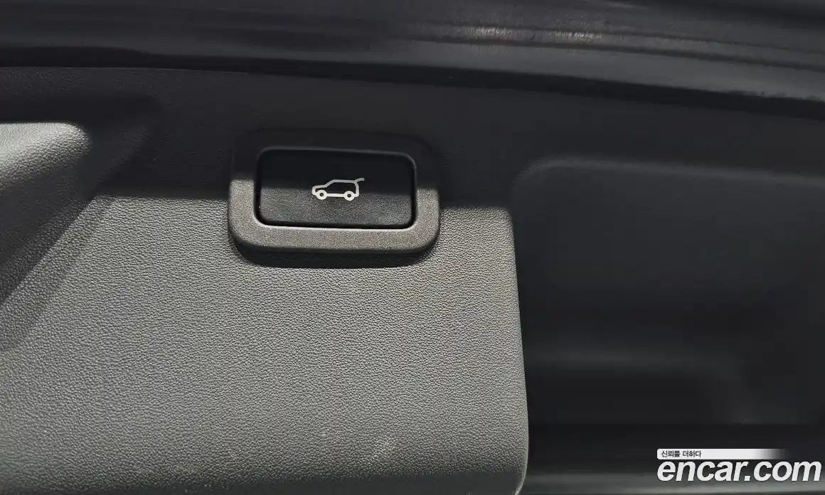 Land Rover Discovery Sport 2016 2.0 Автомат в Москве № 166523, фото 9