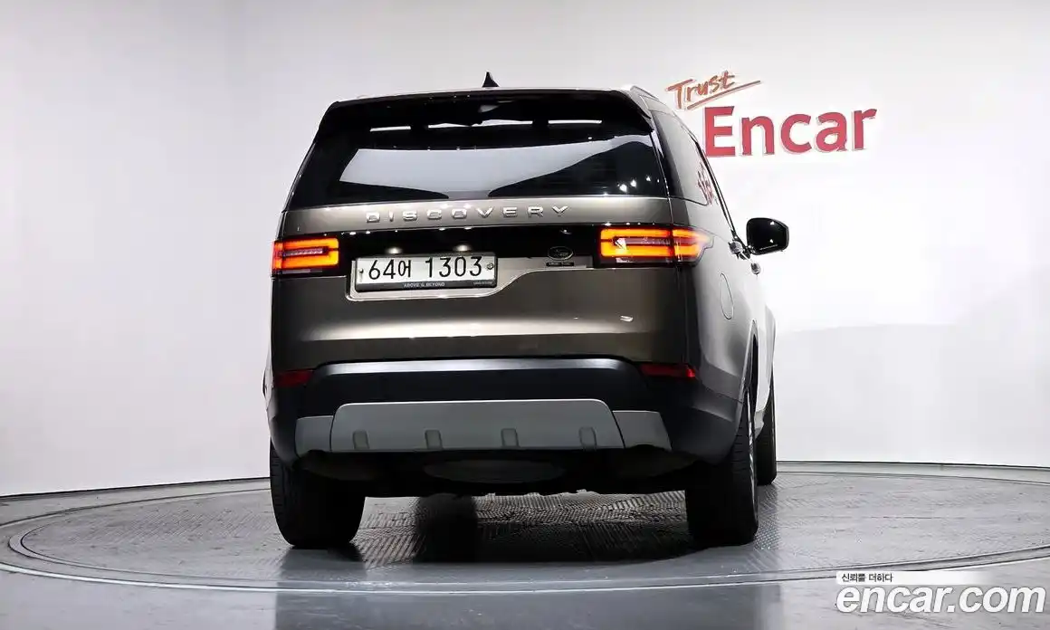 Land Rover Discovery 2017 3.0 Автомат в Москве № 166639, фото 6