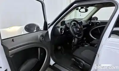 Mini Countryman, 2011