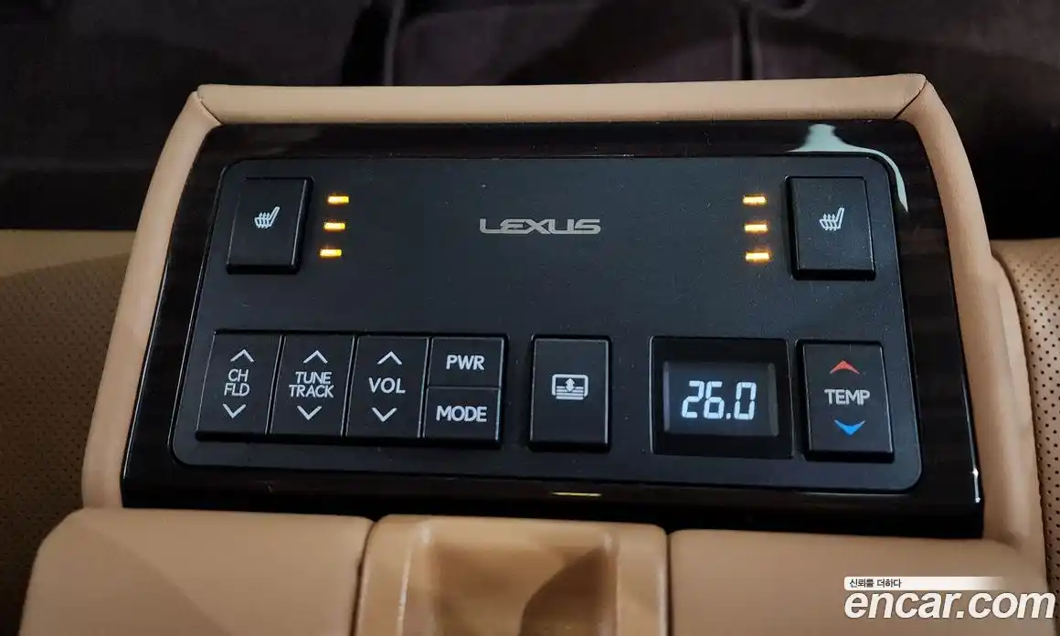 Lexus ES 2018 2.5 Автомат в Москве № 168241, фото 17
