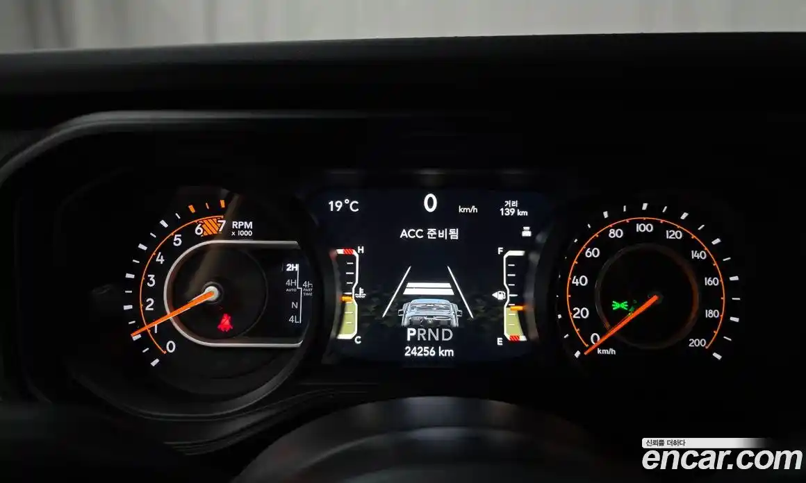 Jeep Wrangler 2024 2.0 Автомат в Москве № 169426, фото 7