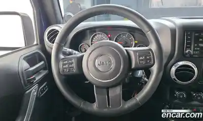 Jeep Wrangler 2013 2.8 Автомат в Москве № 169883, миниатюра 6