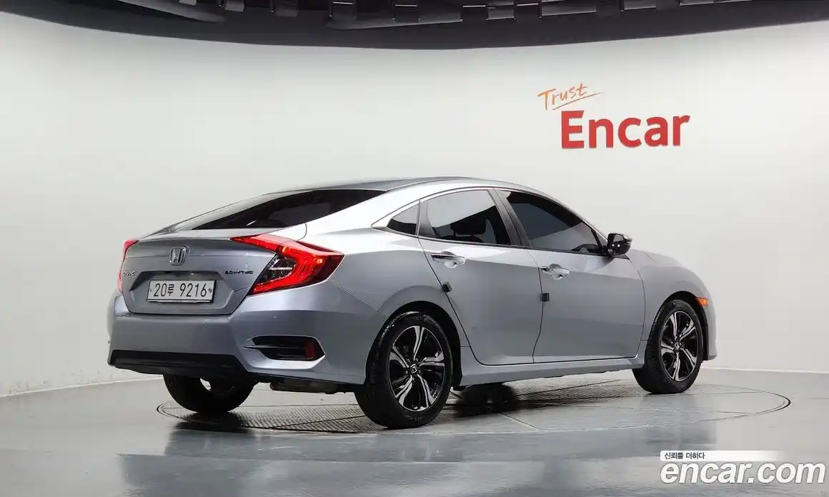 Honda Civic 2018 2.0 Автомат в Москве № 170549, фото 11