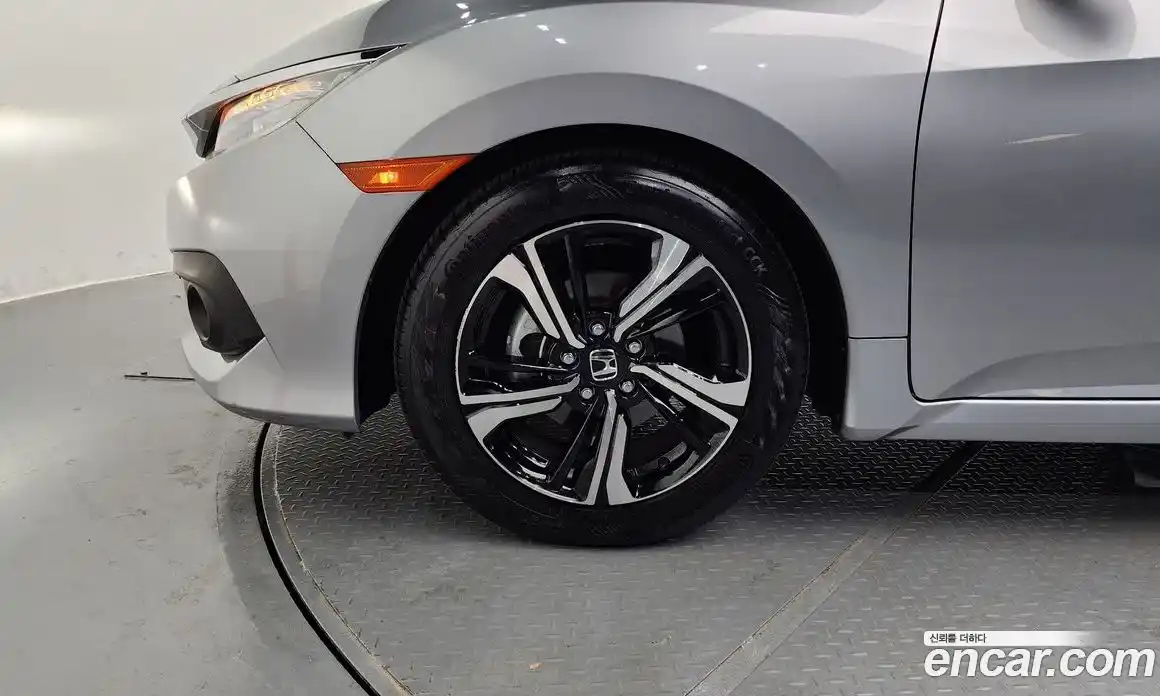 Honda Civic 2018 2.0 Автомат в Москве № 170549, фото 15