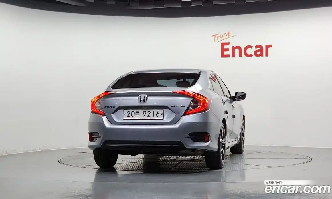 Honda Civic 2018 2.0 Автомат в Москве № 170549, фото 18