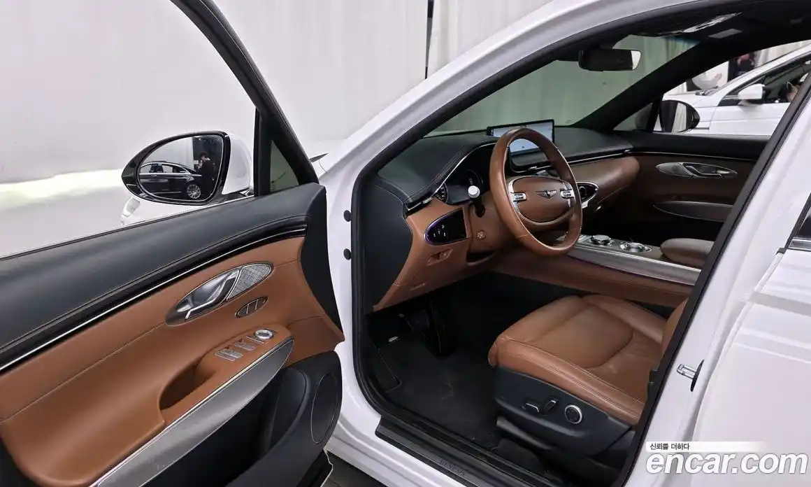 Genesis GV70 2022 2.2 Автомат в Москве № 179591, фото 4