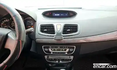 Renault SM3 2011 1.6 Автомат в Москве № 184431, миниатюра 7