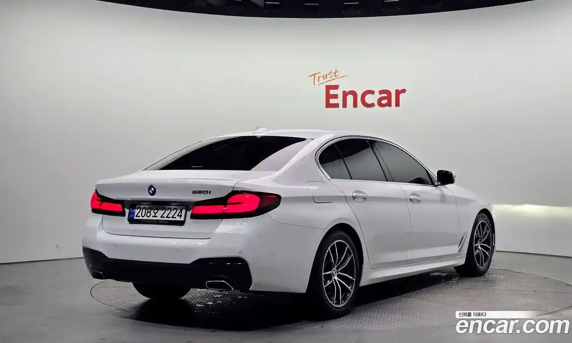 BMW 5-Series 2021 2.0 Автомат в Москве № 189731, фото 15