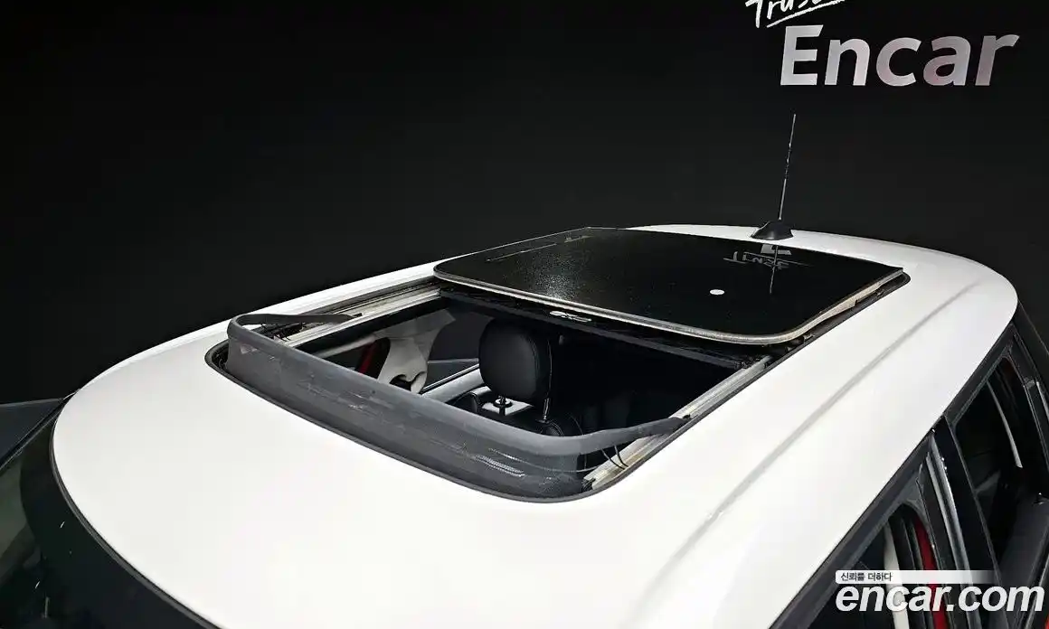 Mini Cooper 2015 1.5 Автомат в Москве № 190202, фото 13