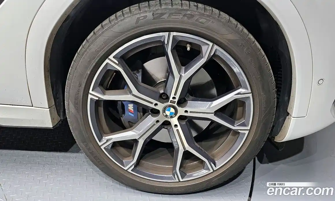 BMW X6 2023 3.0 Автомат в Москве № 191331, фото 12