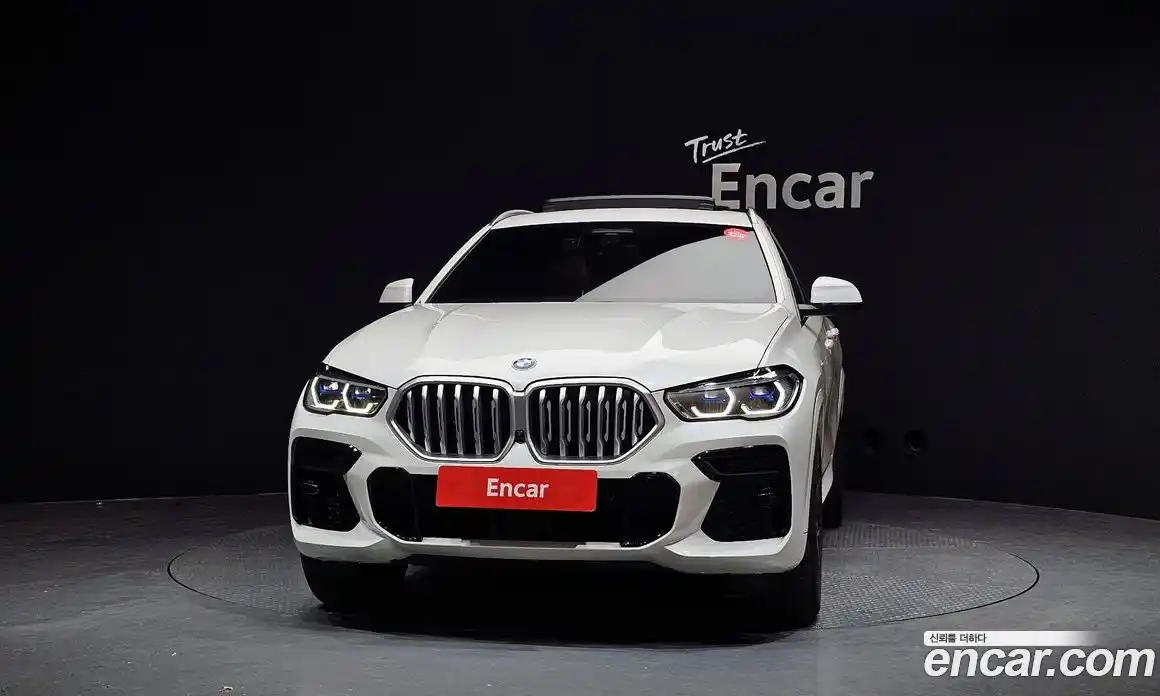 BMW X6 2023 3.0 Автомат в Москве № 191331, фото 14