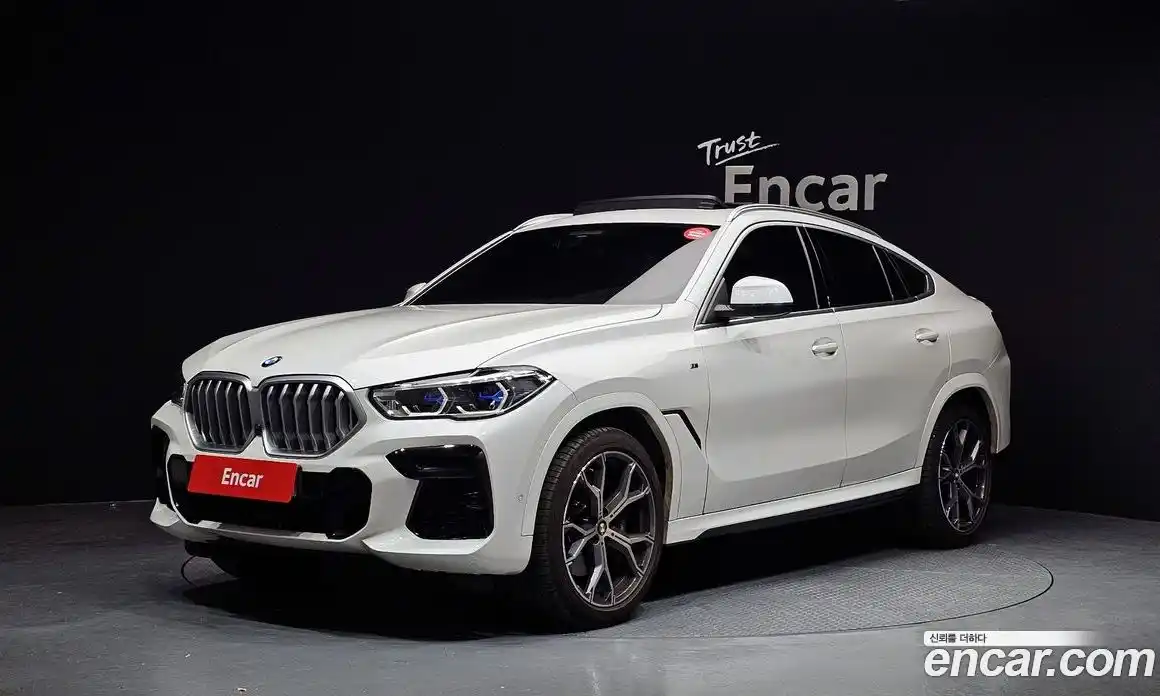 BMW X6 2023 3.0 Автомат в Москве № 191331, фото 17