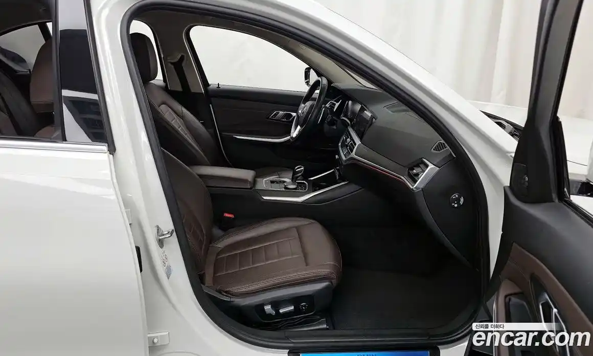 BMW 3-Series 2020 2.0 Автомат в Москве № 192809, фото 15