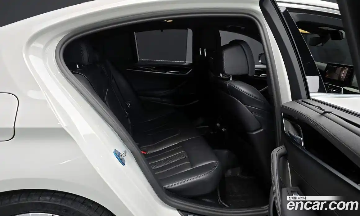 BMW 5-Series 2023 2.0 Автомат в Москве № 193032, фото 10