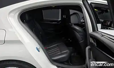 BMW 5-Series 2023 2.0 Автомат в Москве № 193032, миниатюра 10