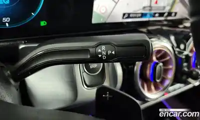 Mercedes-Benz EQB, 2024