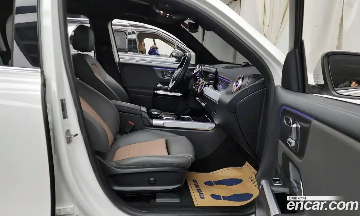 Mercedes-Benz EQB 2024 0.2 Автомат в Москве № 194137, фото 15