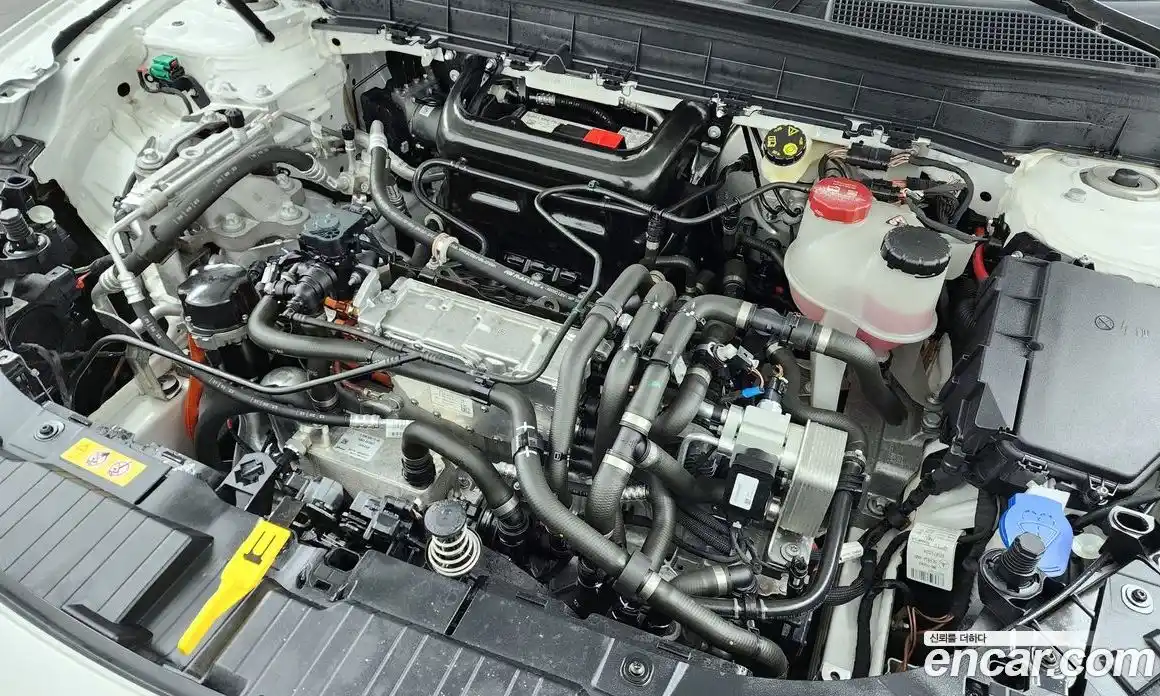 Mercedes-Benz EQB 2024 0.2 Автомат в Москве № 194137, фото 16