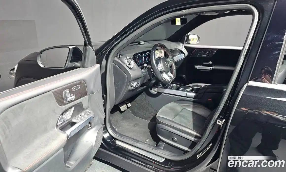 Mercedes-Benz GLB-Class 2023 2.0 Автомат в Москве № 194729, фото 15