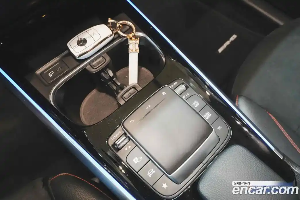 Mercedes-Benz GLB-Class 2022 2.0 Автомат в Москве № 195254, фото 7