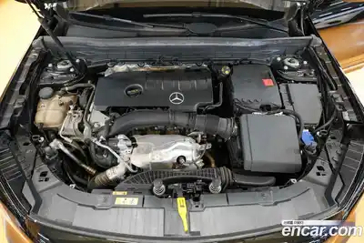 Mercedes-Benz GLB-Class 2022 2.0 Автомат в Москве № 195254, миниатюра 10