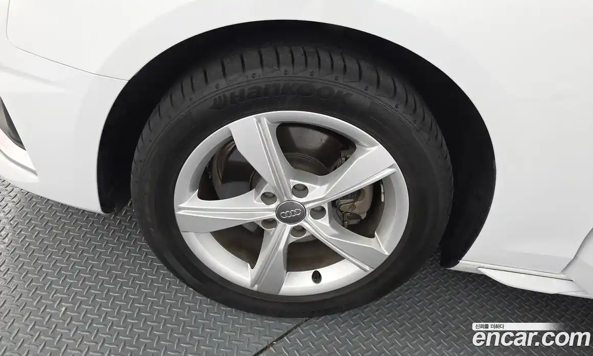 Audi A4 2021 2.0 Автомат в Москве № 196198, фото 15