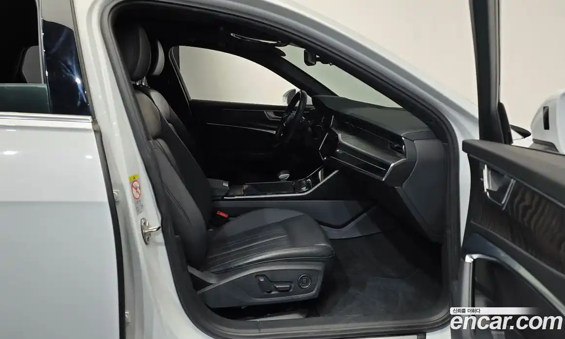 Audi A6 2021 2.0 Автомат в Москве № 196574, фото 15