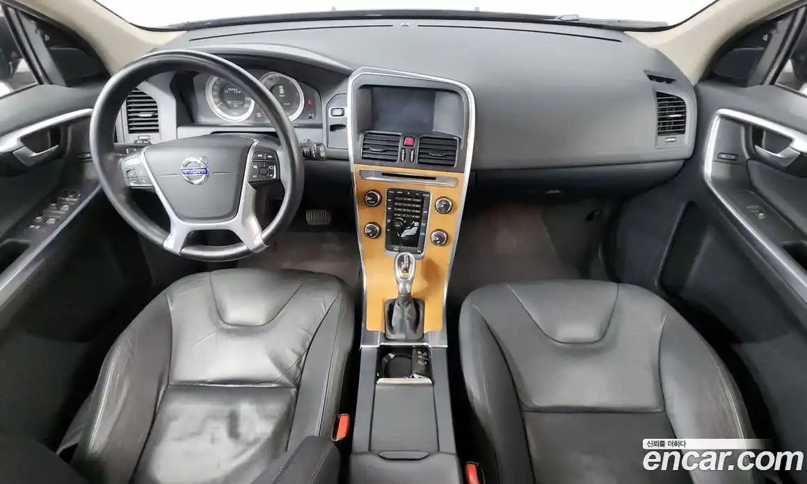 Volvo XC60 2013 2.0 Автомат в Москве № 197070, фото 11