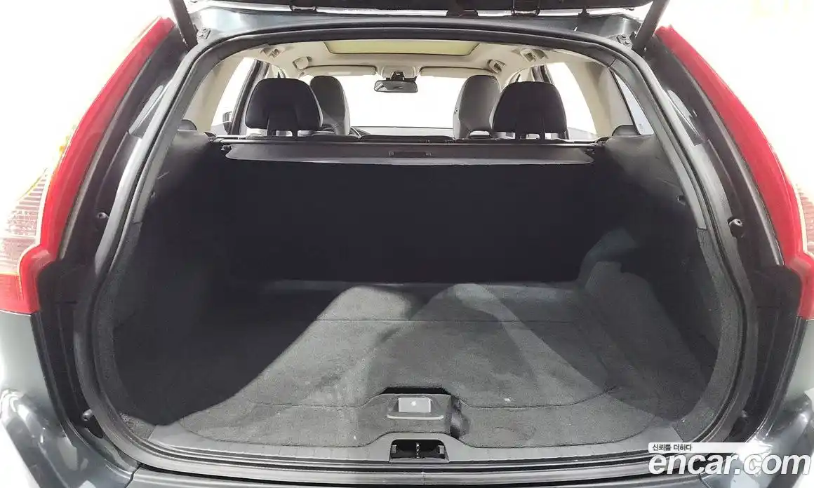 Volvo XC60 2013 2.0 Автомат в Москве № 197070, фото 16