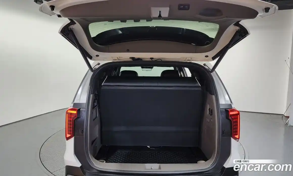 Kia Canival 2025 1.6 Автомат в Москве № 19811, фото 7