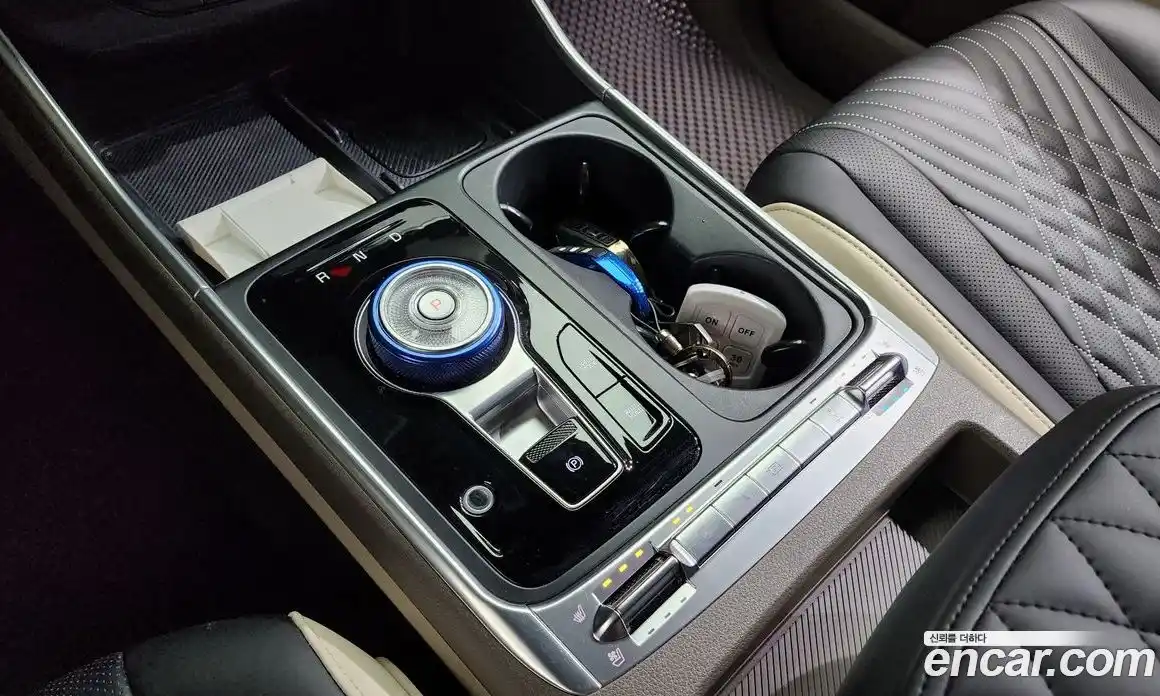 Kia Canival 2025 1.6 Автомат в Москве № 19811, фото 8