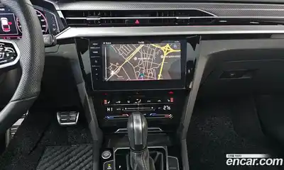 Volkswagen Arteon 2023 2.0 Автомат в Москве № 199019, миниатюра 11