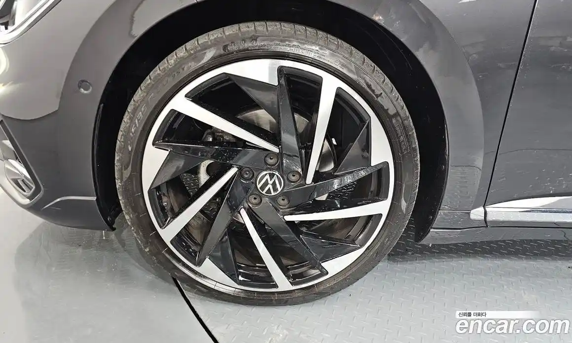 Volkswagen Arteon 2023 2.0 Автомат в Москве № 199019, фото 8