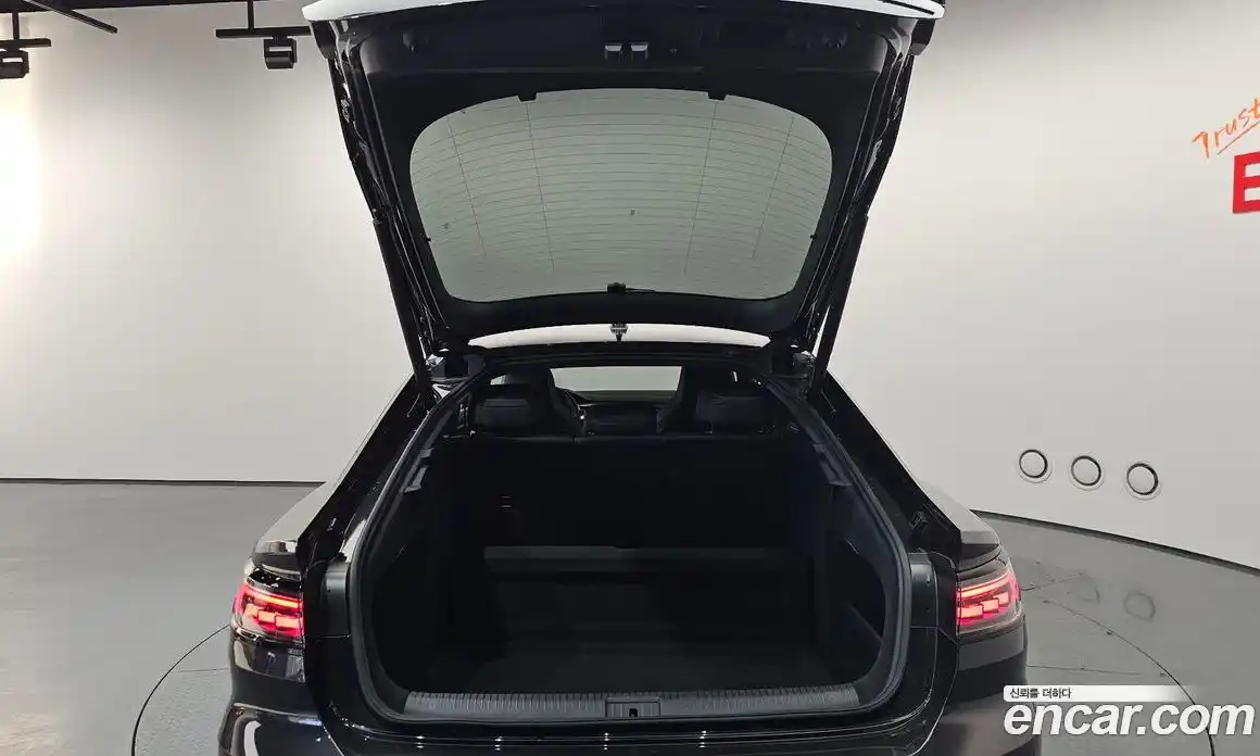 Volkswagen Arteon 2023 2.0 Автомат в Москве № 199019, фото 10