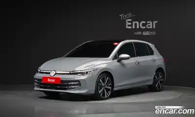 Volkswagen Golf, 2025