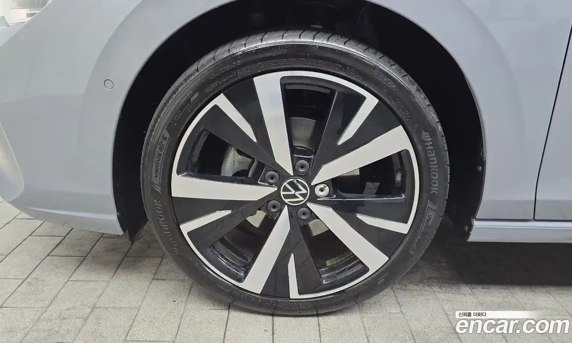 Volkswagen Golf 2025 2.0 Автомат в Москве № 199111, фото 12