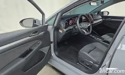 Volkswagen Golf 2025 2.0 Автомат в Москве № 199111, миниатюра 9