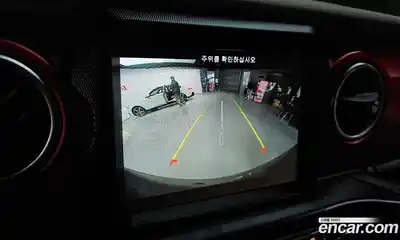 Jeep Wrangler 2021 2.0 Автомат в Москве № 199451, миниатюра 3