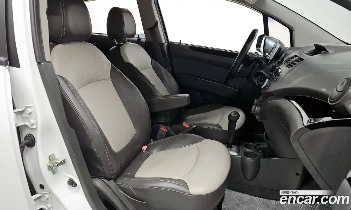 Chevrolet Matiz 2011 1.0 Автомат в Москве № 201735, фото 9