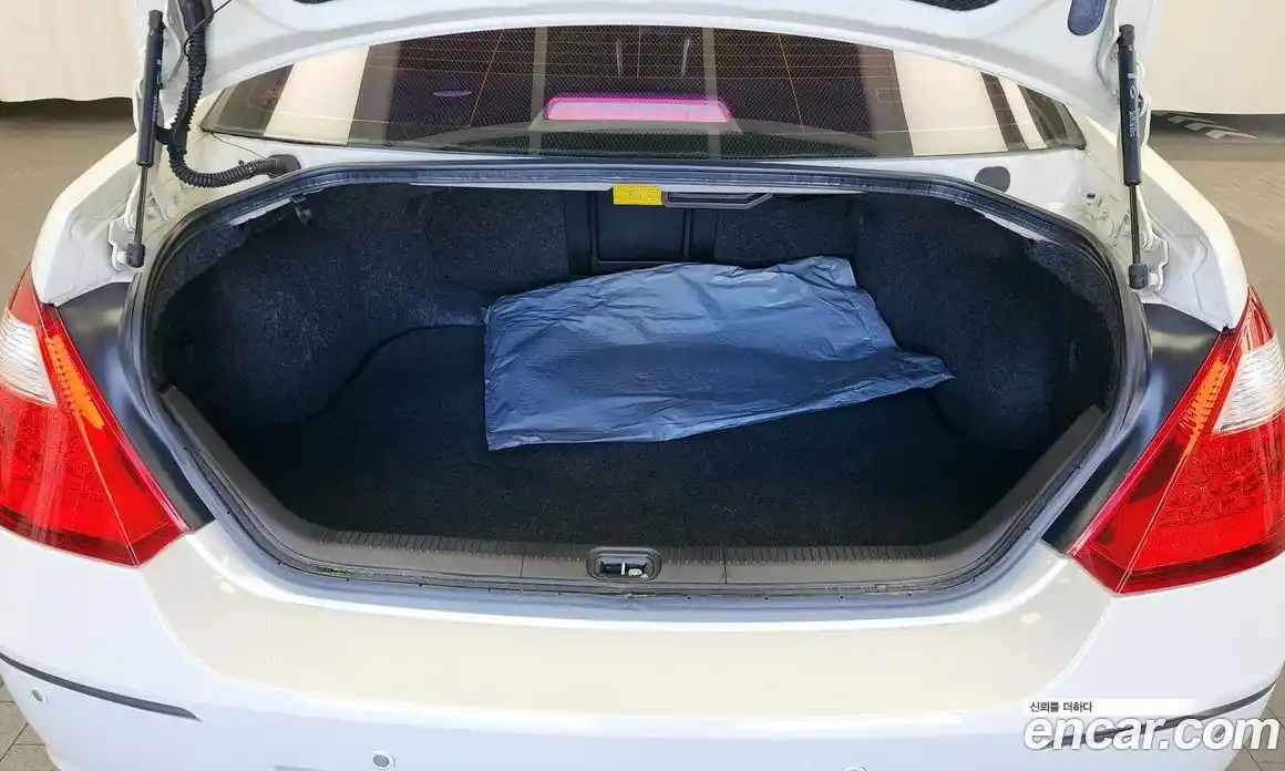 Renault SM7 2008 2.3 Автомат в Москве № 207845, фото 18